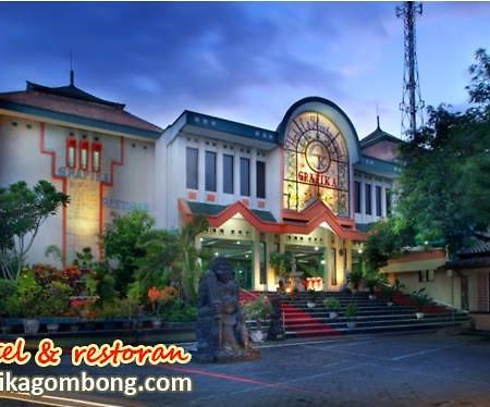 Grafika Hotel Dan Resto Gombong  Extérieur photo